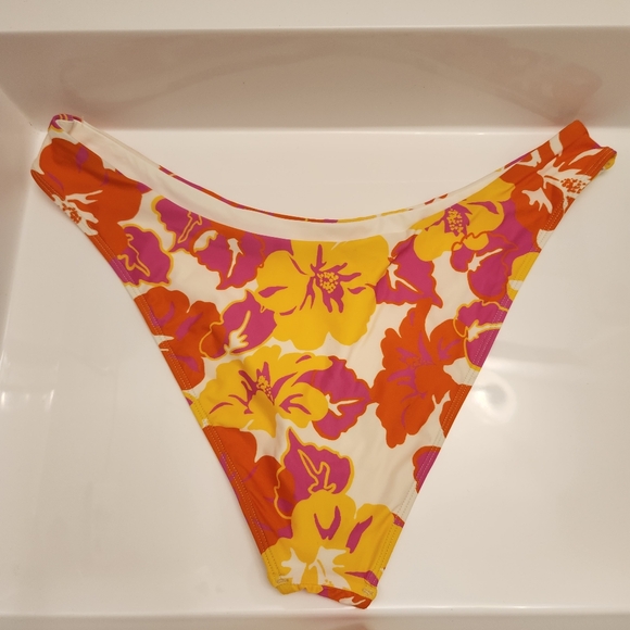 LSPACE Swim Bottom Size XL New - Picture 3 of 3